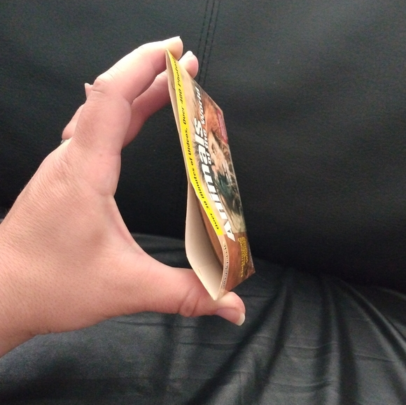 3/$10๐ NEW CD ROM: Animals of the World - Picture 2 of 5